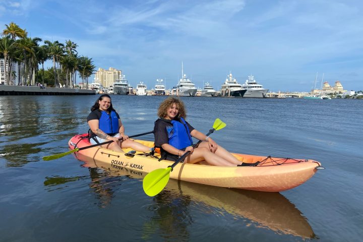 a small boat in a body of water