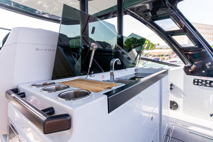 Visit Palm Beach Saxdor controls