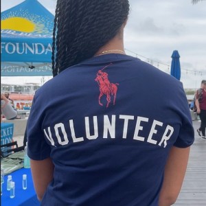 a man standing in front of a crowd